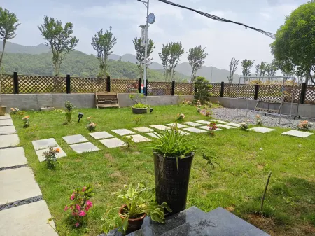 Yinhe Boutique Stay (Lushan Donglin Dafu Southeast Gate) Отели рядом с достопримечательностью «Xiu Feng»