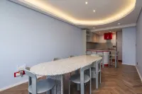 澤蘭碼頭公寓飯店 by Totalstay