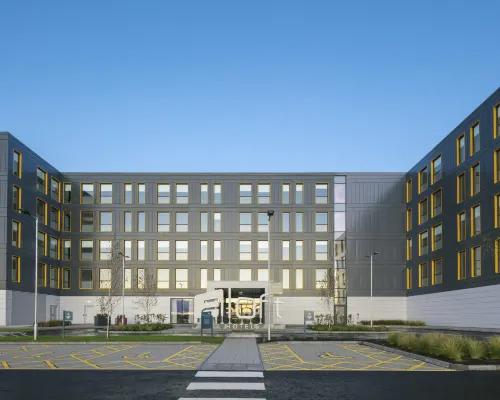 Aloft Aberdeen Teca Hotels near TECA