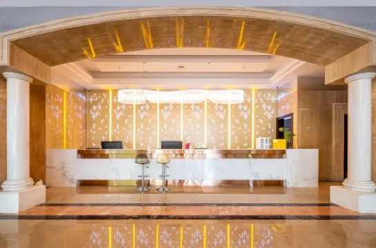 Jinxi Hotel (Changsha Songyahu Xingsha Metro Station)