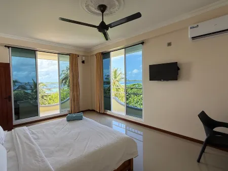 Noah Private Beach House Отели рядом с достопримечательностью «Ланканфинолу»