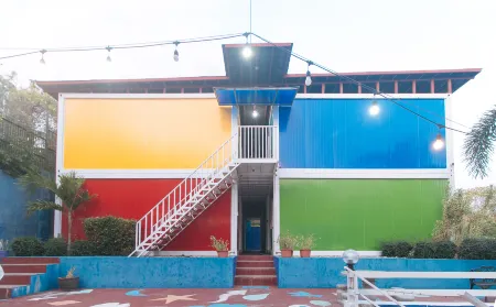 RedDoorz @ Boondocks Cabins Resort Отели рядом с достопримечательностью «San Carlos Agri Tourism Village»