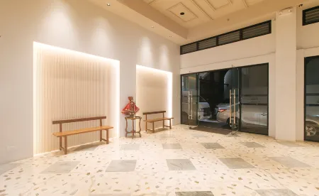 Hotel Madiaas by RedDoorz Отели рядом с достопримечательностью «Траппист Монастери»