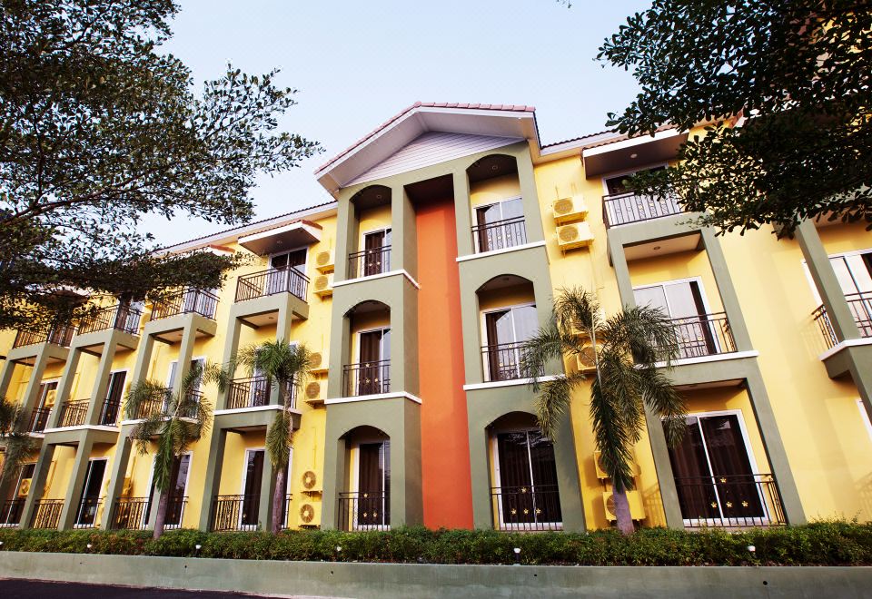 hotel overview picture