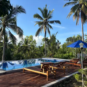 Penida Lapaya Bungalows Nusa Penida Hotels near Pasih Andus Beach