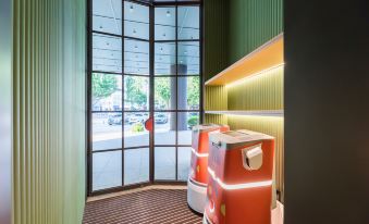 Orange Hotel (Changde Wanda Plaza Wenli College)