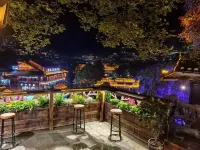 Xijiang Story Vacation Apartment (Xijiang Qianhu Miao Village No. 4 Wind and Rain Bridge)