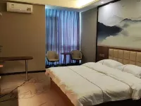 Chengzixiaozhan Hotels in Anqiu