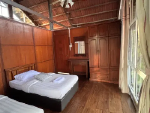 Papar Beachfront View Hotels in Papar