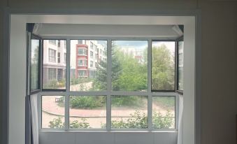 Yifeng Hotel (Wudalianchi Scenic Area)
