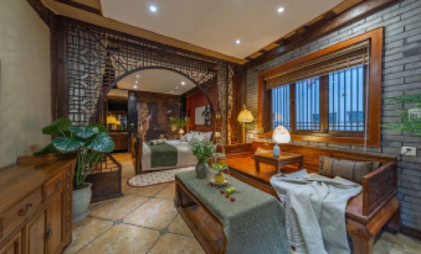 Lijiang Ancient Town and Road Inn (Sifang Street, Mufu, Dayan Ancient Town)