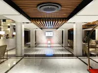 Holatel Hotel Phitsanulok チャン パレス周辺のホテル
