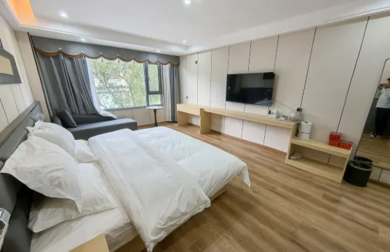 福家院菩巴康桑酒店