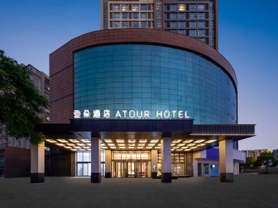 Changzhou Zhonglou Baiyun Road Atour Hotel