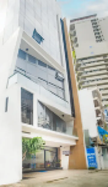 Dolphin Hotel Nha Trang Hotels near E-Land Four Season Bar