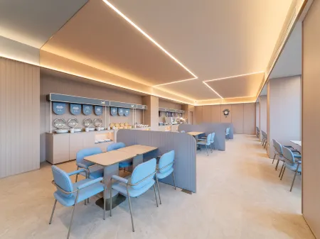 HanTing Hotel (Yinchuan Drum Tower Pedestrian Street) Отели рядом с достопримечательностью «Drum Tower»