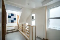 Zuzuni Boutique Hotel Hotels near Station 1