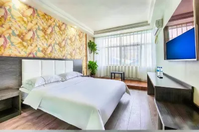 Impression Holiday Hotel Hotels in Jiefang District