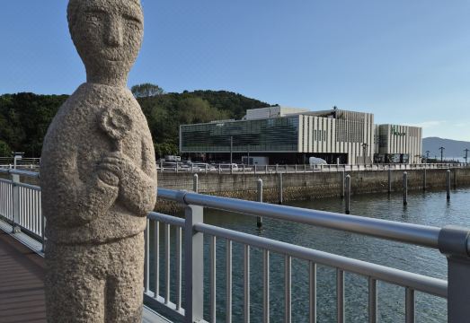 해리움 호텔 객실 내 스타일러 이미지