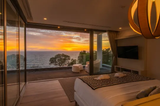 Seascape 6BR Prestige Villa Skyline Pool Maid&Chef