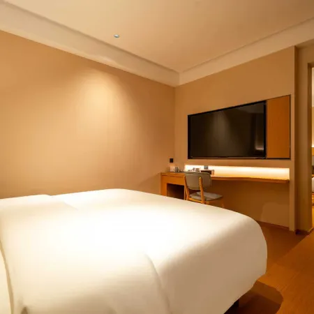 Aimei Hotel (Rizhao Ju No. 5 Middle School)
