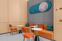 City Comfort Inn Hotel (Tianmen Xihu Luyu Square)