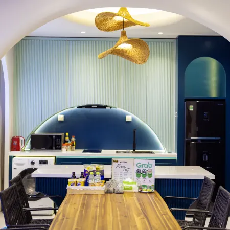 Lotus Home Cafe - Budget