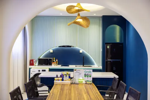 Lotus Home Cafe - Budget