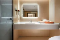 Yiju Yue Hotel (Wuyi Square Railway Station Branch) - Esports