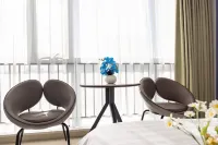 Aimeike City Center Homestay (Shenyang North Station SY University Subway Station)