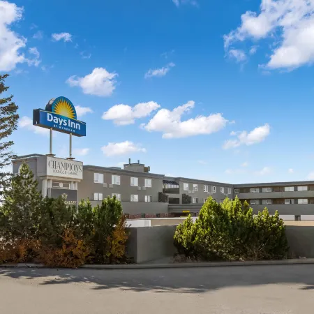 Days Inn by Wyndham Airdrie