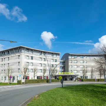 B&B Hotel Calais Terminal Cité Europe 3 étoiles Отели рядом с достопримечательностью «Порт»