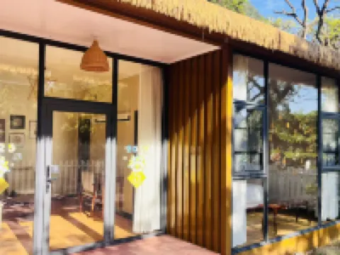 Xiang Wang· Yu Jian Shi guang camp