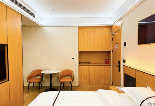 닝두 호텔 객실 내부