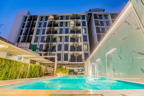 Marigold Sukhumvit Hotels in Samut Prakan