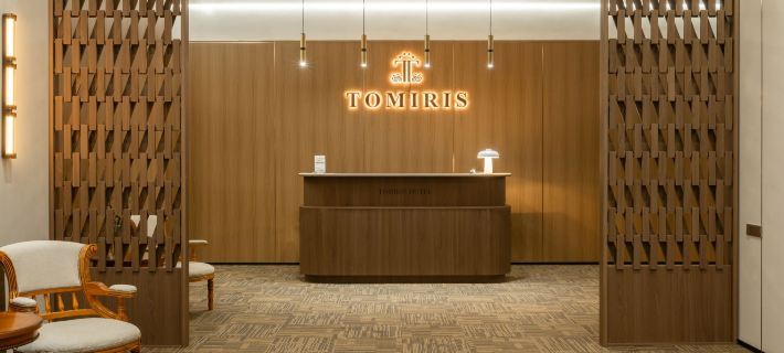 Tomiris hotel Hotele w: Astana