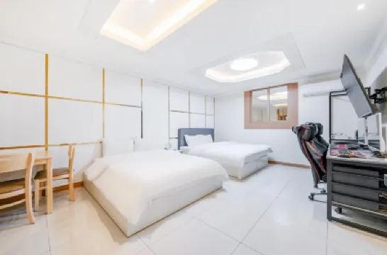 JM HOTEL Hotels near Suwon Museum