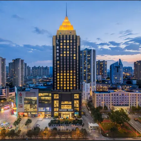 Lavande Hotel (Xiantao Xintiandi International Square)