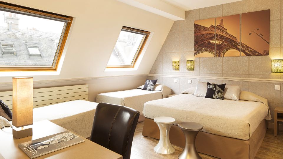 Hotel de la Cite Rougemont Paris