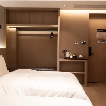 Miyi Jiayi Hotel