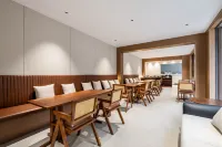 Pengshan Four Seasons River View Hotel - Aamiainen