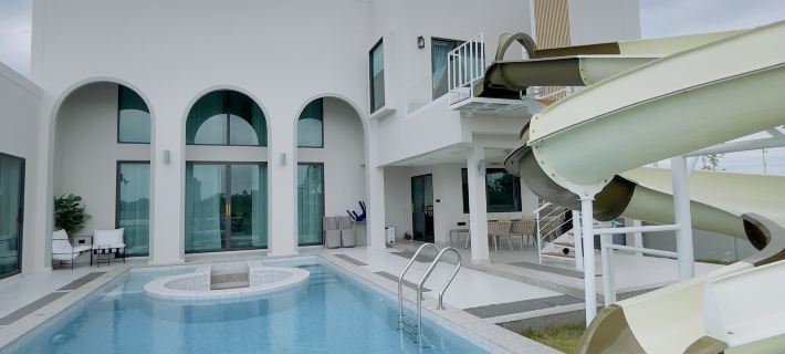 Reniva Poolvilla Cha-am 七巖住宿飯店