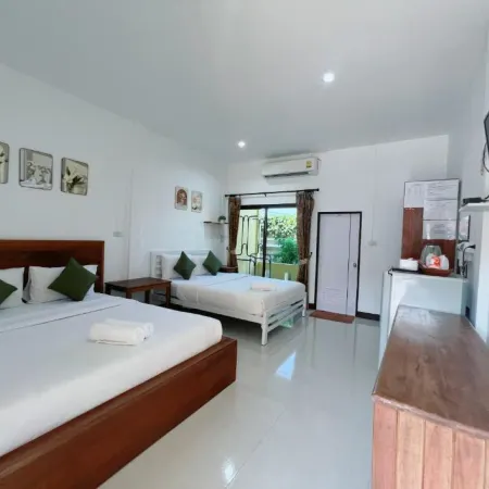 Rachawadee House Phang Nga