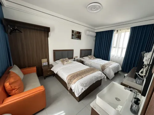 Akto Yuexia Village Homestay
