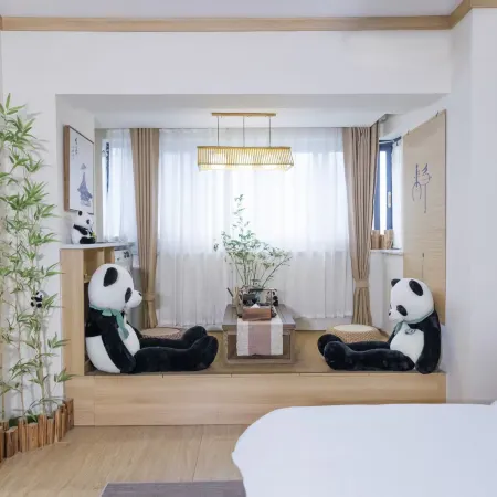 Panda Mimi Homestay (Dujiangyan Sunac Land Panda Valley)