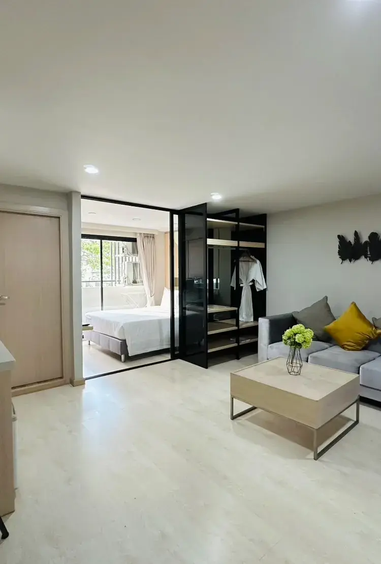 อพาร์ตเมนต์ 1 ห้องนอน