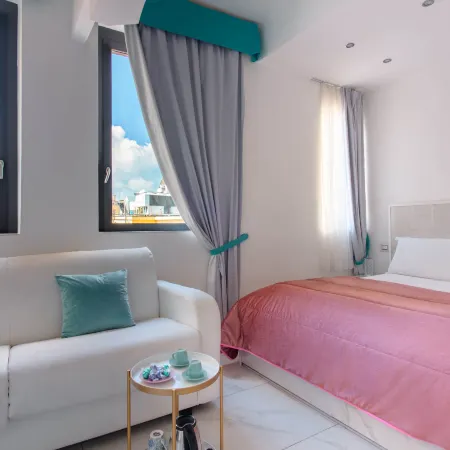 Tiffany & Babylon Luxury Stay