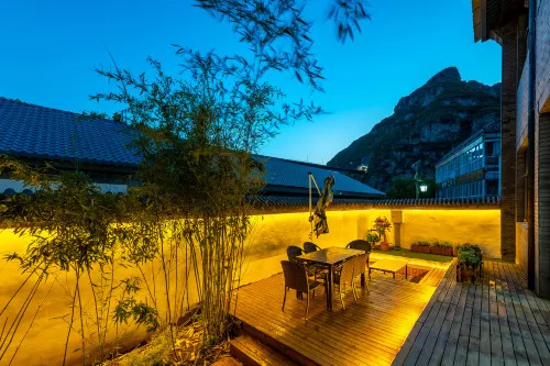 Floral Hotel · Yesanpo Mountain and Water Habitat hotel (Yesanpo Yunxigu Branch)