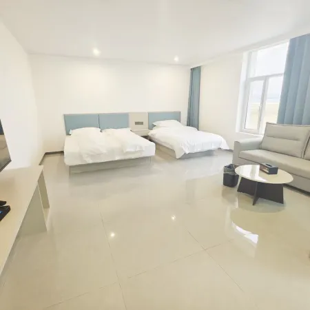 Jianshanyuan Homestay (Barkol Ancient City)