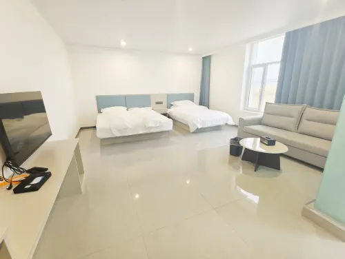Jianshanyuan Homestay (Barkol Ancient City)